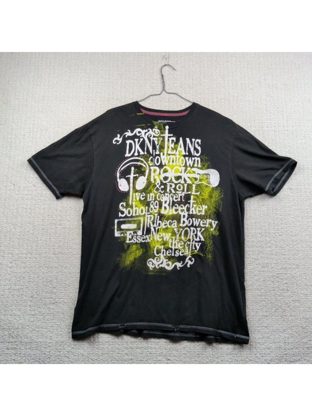 Y2K DKNY Jeans Mens XL Graphic T-Shirt Gothic Faded Black Grunge Cyber Rock